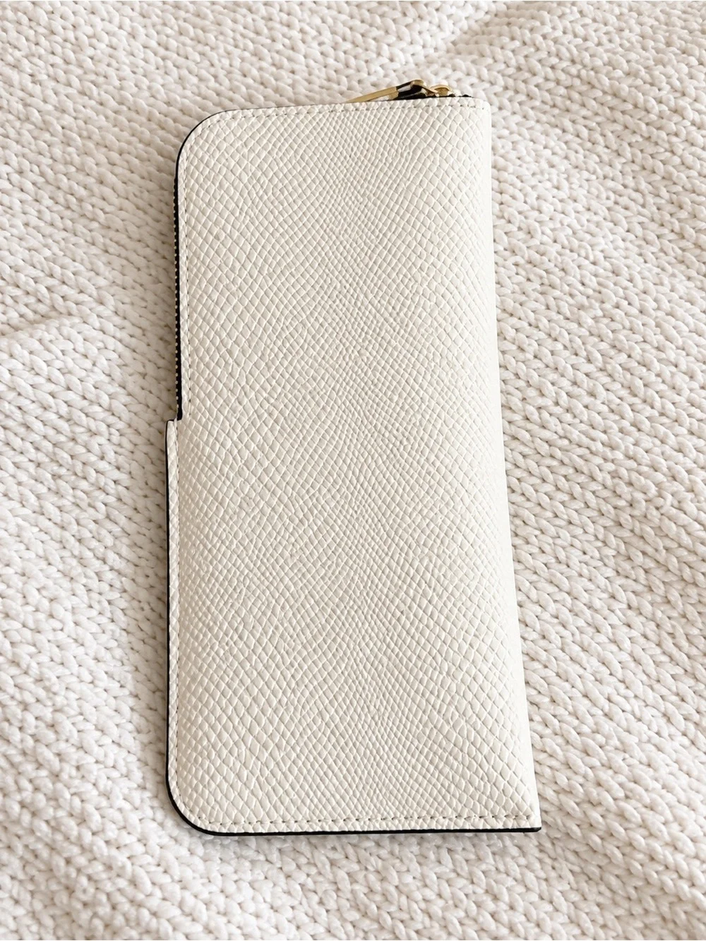 Quay Australia Cream Textured Zip Wallet Phone Case with Gold Hardware